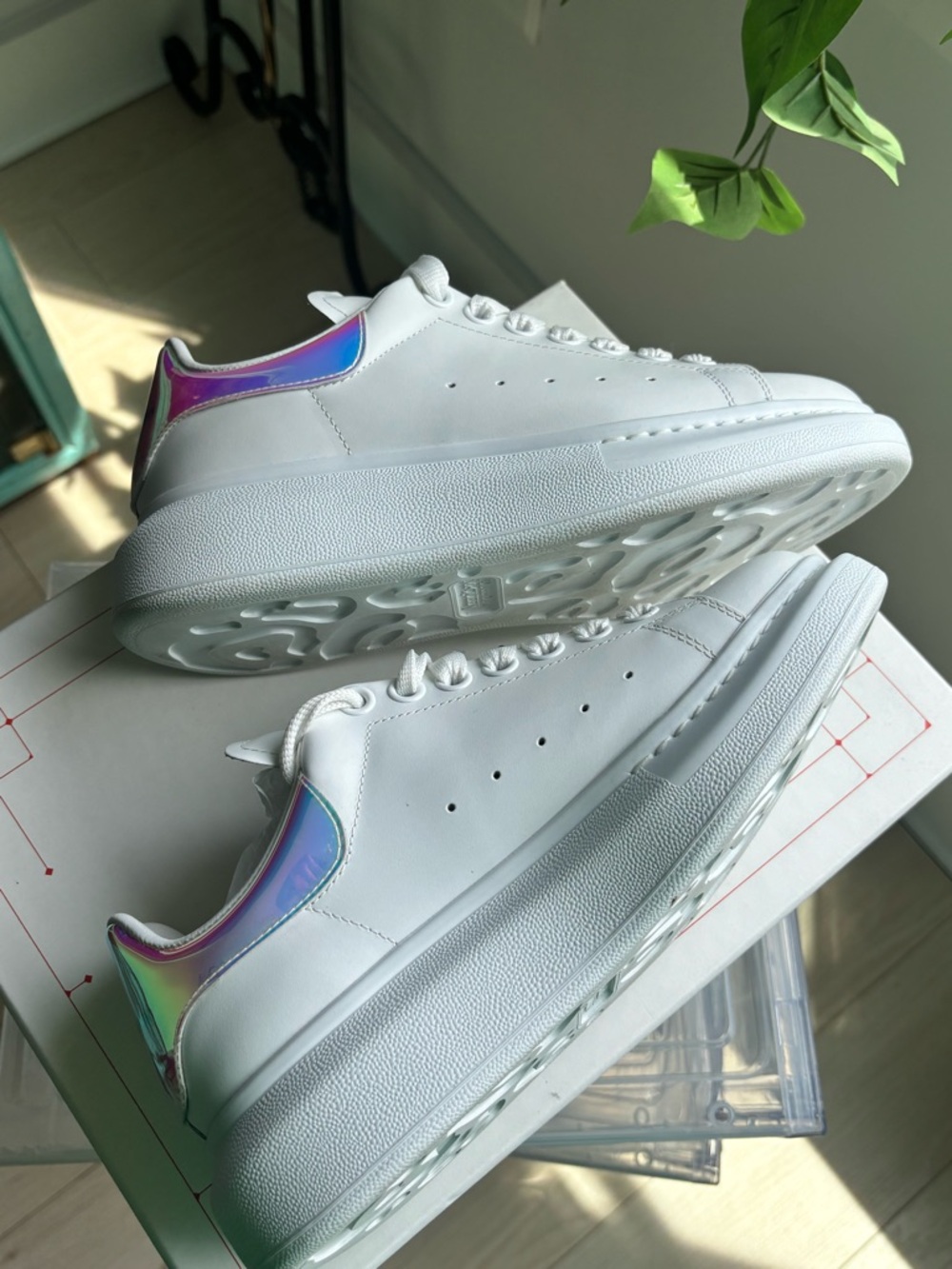 Alexander McQueen Oversized Sneaker ~ Size 37 ~ EUC - Picture 5 of 12